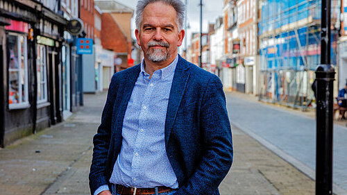 Dr David Nicholl